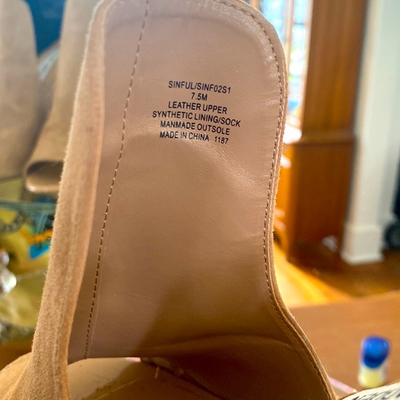 Steve Madden Sinful Tan Suede Mule 7.5M - Picture 4 of 4